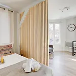 Bluestay 22 - Superb In Apartment *