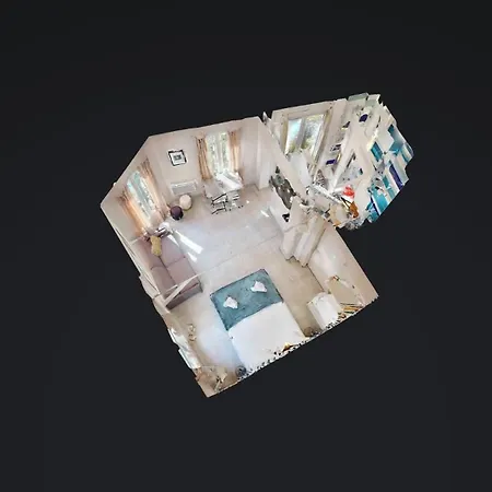 Bluestay 22 - Superb In