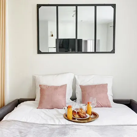 Bluestay 22 - Superb In Apartament