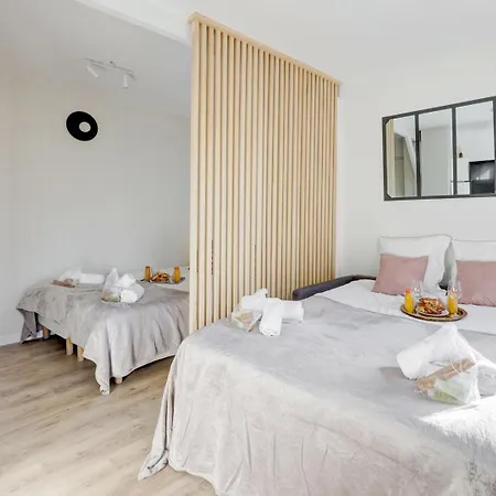 Bluestay 22 - Superb In * Paris